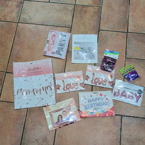 Job lot foil balloons bunting - balloons,,